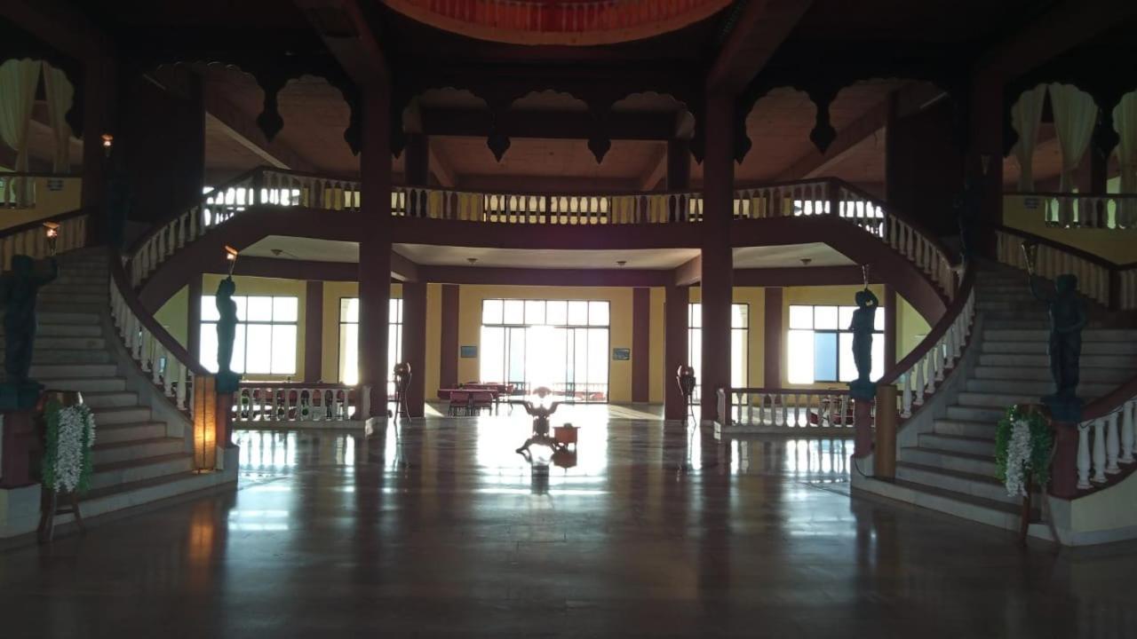 Shiv Sagar Palace,Ganpatipule Exterior foto